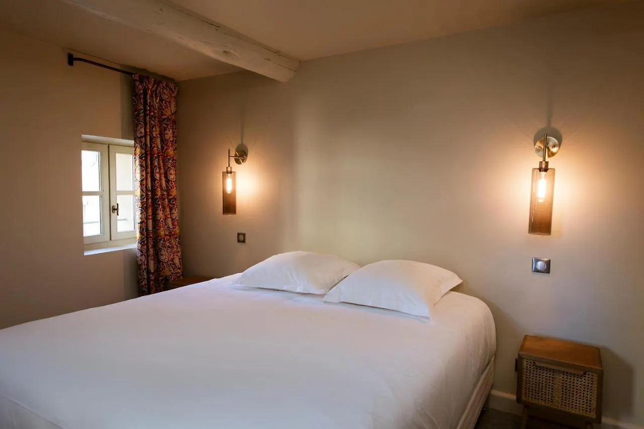 Les Chambres De L'Oustalet, Chambres D'Hotes Et Restaurant Etoile Gigondas Γαλλία