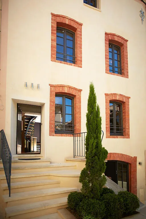 Les Chambres De L'Oustalet, Chambres D'Hotes Et Restaurant Etoile Gigondas Πανσιόν